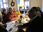 A 04 Beim Mittagessen im Bräustüberl